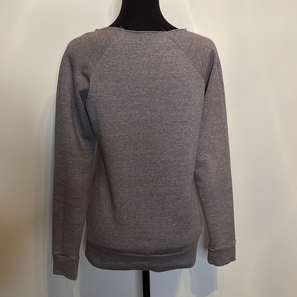 Hilton Head Island Women's Gray Sweatshirt - Picture 3 of 6